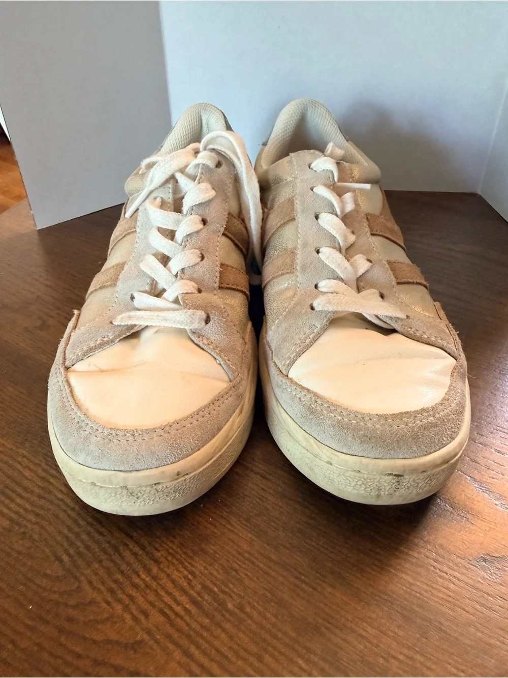 Gola Women's Superslam Blaze II sneakers. Women’s size 7